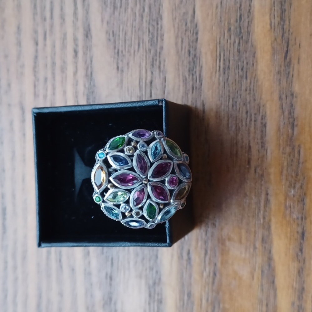 Ring - Picture 4 of 4